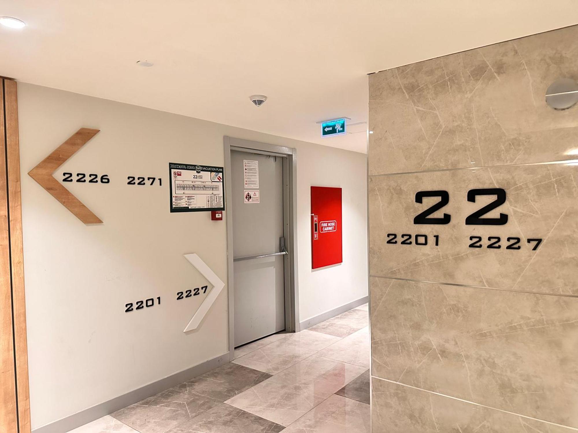 Batumi Orbi City Apart Hotel Eksteriør bilde