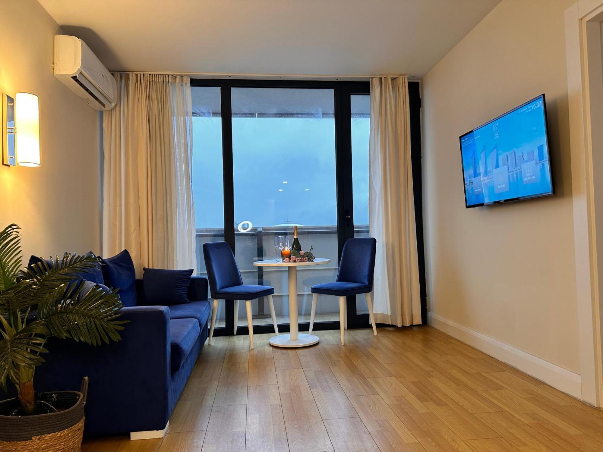 Batumi Orbi City Apart Hotel Eksteriør bilde