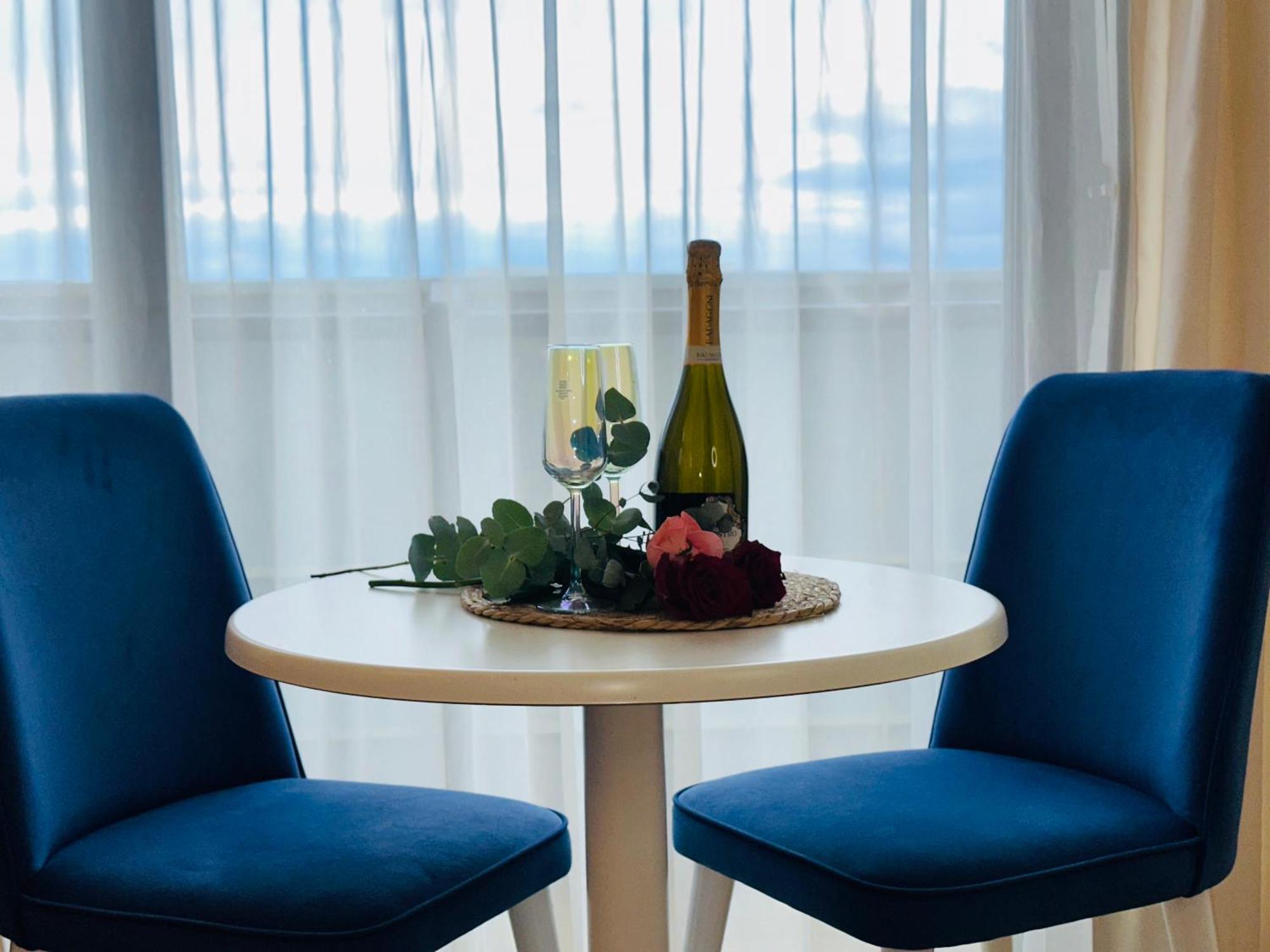 Batumi Orbi City Apart Hotel Eksteriør bilde