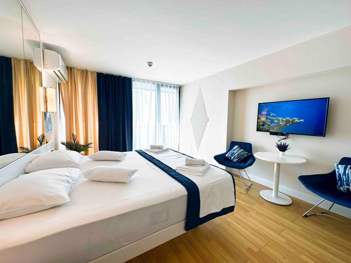 Batumi Orbi City Apart Hotel Eksteriør bilde