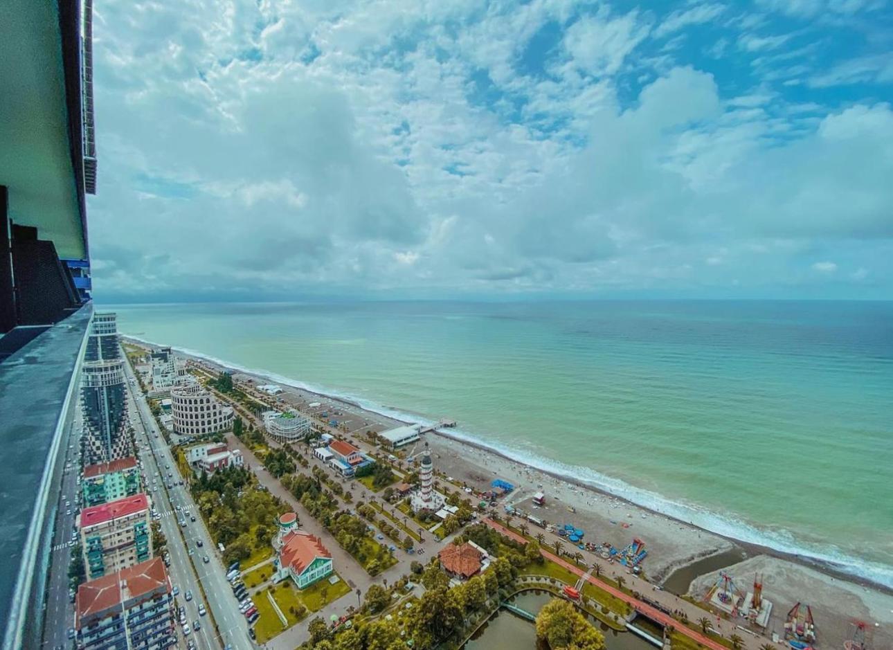 Batumi Orbi City Apart Hotel Eksteriør bilde